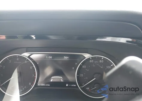 2022 Nissan Pathfinder Platinum z USA, uszkodzony, nr VIN 5N1DR3DK1NC267282